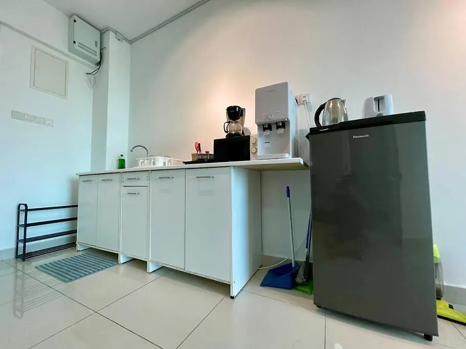 Duplex Maritime Suites Georgetown Jelutong Sea City View