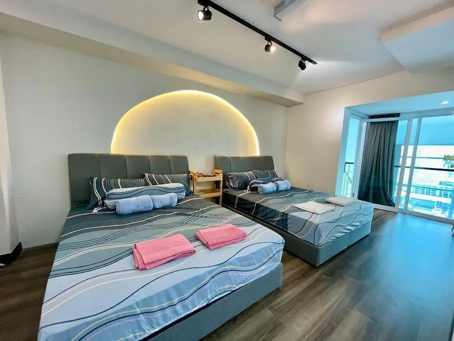 Duplex Maritime Suites Georgetown Jelutong Sea City View